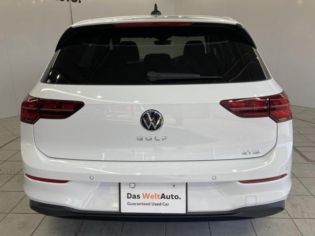 ゴルフ ｅＴＳＩアクティブ　ＩＱライト　トラベルアシスト　デジタルメーター　スマートキー　ナビ　バックカメラ　前後コーナーセンサー　Ａｐｐｌｅｃａｒｐｌａｙ　ＨＵＤ　認定中古車（13枚目）