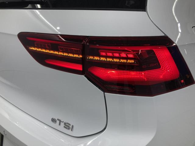 ゴルフ ｅＴＳＩアクティブ　ＩＱライト　トラベルアシスト　デジタルメーター　スマートキー　ナビ　バックカメラ　前後コーナーセンサー　Ａｐｐｌｅｃａｒｐｌａｙ　ＨＵＤ　認定中古車（20枚目）