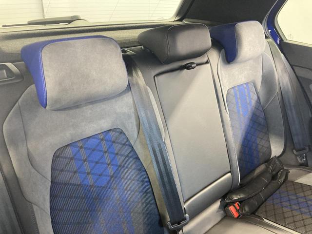 ゴルフＲ ＴＳＩ　４モーション　専用カラー　専用アルミ　ＤＣＣ　トラベルアシスト　デジタルメーター　ＩＱライト　ナビ　バックカメラ　シートヒーター　フロントアシスト　レーンアシスト　スマートキー　認定中古車（34枚目）