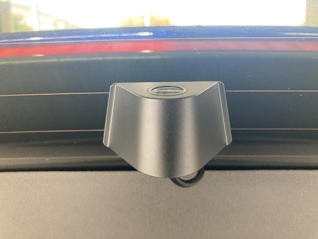 ゴルフＲ ＴＳＩ　４モーション　専用カラー　専用アルミ　ＤＣＣ　トラベルアシスト　デジタルメーター　ＩＱライト　ナビ　バックカメラ　シートヒーター　フロントアシスト　レーンアシスト　スマートキー　認定中古車（51枚目）