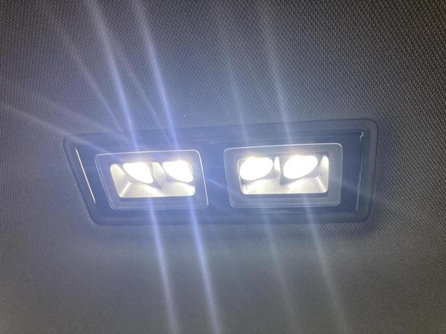 ゴルフＲ ＴＳＩ　４モーション　専用カラー　専用アルミ　ＤＣＣ　トラベルアシスト　デジタルメーター　ＩＱライト　ナビ　バックカメラ　シートヒーター　フロントアシスト　レーンアシスト　スマートキー　認定中古車（68枚目）