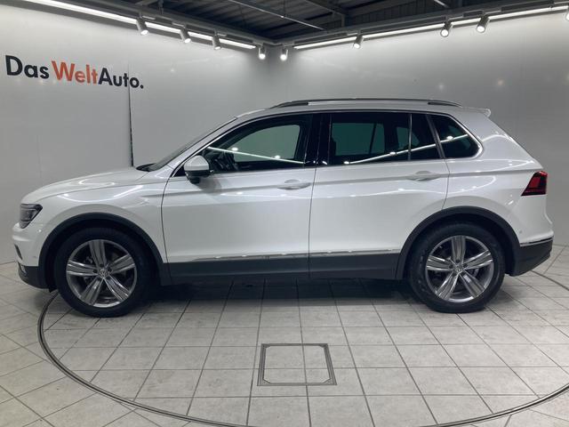 ティグアン ディナウディオエディション 特別仕様車 レザーシート シートヒーター パドルシフト 電動パーキングブレーキ アラウンドビューカメラ 純正ナビ 19インチアルミ レーンアシスト パワーシート 電動リアゲート シルバールーフレール(18枚目)