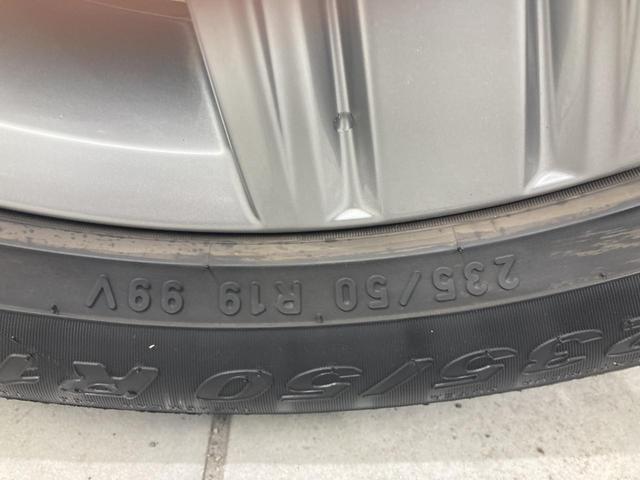 ティグアン ディナウディオエディション 特別仕様車 レザーシート シートヒーター パドルシフト 電動パーキングブレーキ アラウンドビューカメラ 純正ナビ 19インチアルミ レーンアシスト パワーシート 電動リアゲート シルバールーフレール(30枚目)