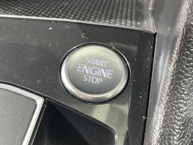 ティグアン ディナウディオエディション 特別仕様車 レザーシート シートヒーター パドルシフト 電動パーキングブレーキ アラウンドビューカメラ 純正ナビ 19インチアルミ レーンアシスト パワーシート 電動リアゲート シルバールーフレール(43枚目)