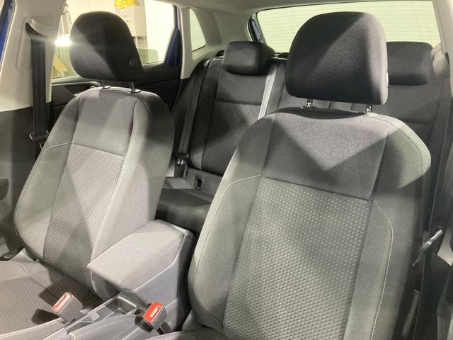 ポロ TSIコンフォートライン ACC 後方死角検知機能 純正ナビ TVフルセグ 15インチアルミホイール パークアシスト バックカメラ 障害物センサー オートライト レザーステアリング 駐車支援システム 認定中古車(8枚目)