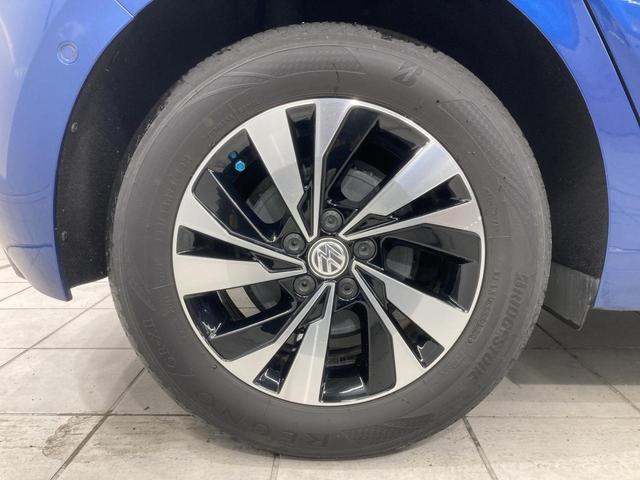 ポロ TSIコンフォートライン ACC 後方死角検知機能 純正ナビ TVフルセグ 15インチアルミホイール パークアシスト バックカメラ 障害物センサー オートライト レザーステアリング 駐車支援システム 認定中古車(28枚目)