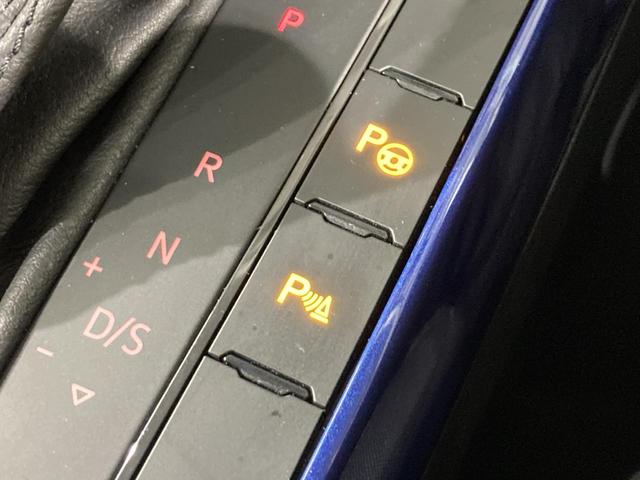 ポロ TSIコンフォートライン ACC 後方死角検知機能 純正ナビ TVフルセグ 15インチアルミホイール パークアシスト バックカメラ 障害物センサー オートライト レザーステアリング 駐車支援システム 認定中古車(38枚目)