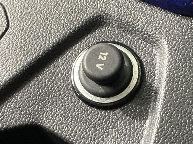 ポロ TSIコンフォートライン ACC 後方死角検知機能 純正ナビ TVフルセグ 15インチアルミホイール パークアシスト バックカメラ 障害物センサー オートライト レザーステアリング 駐車支援システム 認定中古車(41枚目)