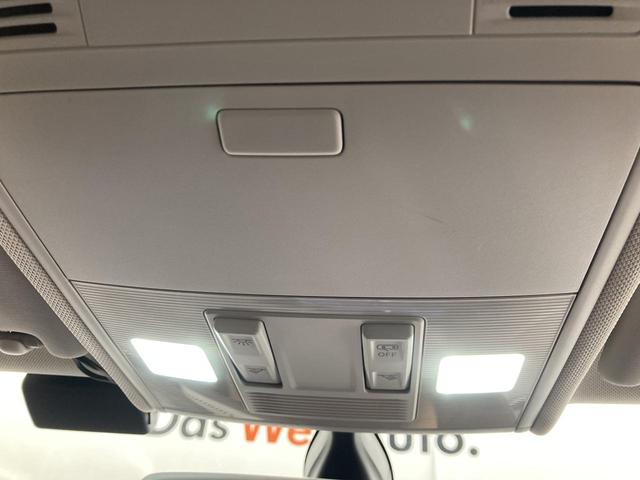 ポロ TSIコンフォートライン ACC 後方死角検知機能 純正ナビ TVフルセグ 15インチアルミホイール パークアシスト バックカメラ 障害物センサー オートライト レザーステアリング 駐車支援システム 認定中古車(45枚目)