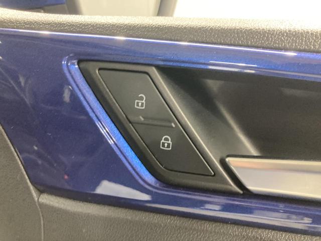 ポロ TSIコンフォートライン ACC 後方死角検知機能 純正ナビ TVフルセグ 15インチアルミホイール パークアシスト バックカメラ 障害物センサー オートライト レザーステアリング 駐車支援システム 認定中古車(59枚目)