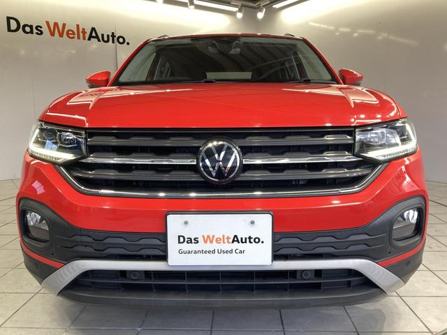 Ｔ－クロス ＴＳＩ　アクティブ　ＡＣＣ　バックカメラ　キーレスエントリー　後方死角検知機能　ブレーキアシスト　駐車支援システム　レーンアシスト　純正ナビ　１６インチアルミホイール　ＬＥＤヘッドライト　レザーシフトノブ（12枚目）