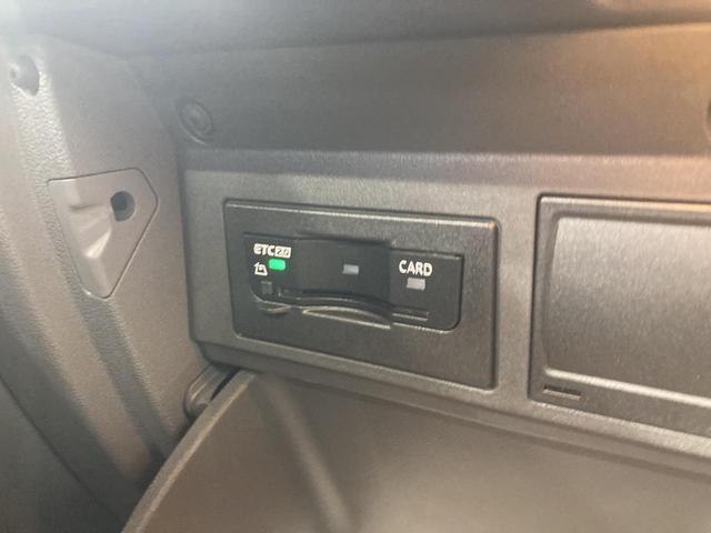 Ｔ－クロス ＴＳＩ　アクティブ　ＡＣＣ　バックカメラ　キーレスエントリー　後方死角検知機能　ブレーキアシスト　駐車支援システム　レーンアシスト　純正ナビ　１６インチアルミホイール　ＬＥＤヘッドライト　レザーシフトノブ（56枚目）