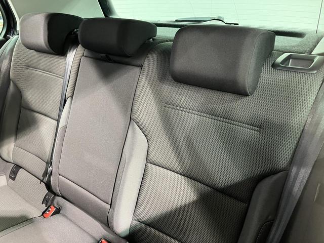 ゴルフ ＴＳＩコンフォートライン　テックエディション　特別仕様車　デジタルメーター　ＡＣＣ　ナビ　バックカメラ　フロントアシスト　レーンアシスト　ＬＥＤヘッドライト　スマートキー　オートホールド　エレクトロニックパーキング　認定中古車（10枚目）