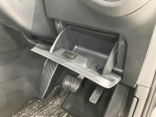 ゴルフ ＴＳＩコンフォートライン　テックエディション　特別仕様車　デジタルメーター　ＡＣＣ　ナビ　バックカメラ　フロントアシスト　レーンアシスト　ＬＥＤヘッドライト　スマートキー　オートホールド　エレクトロニックパーキング　認定中古車（42枚目）