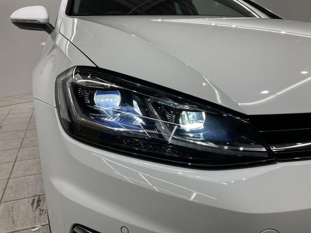 ゴルフ ＴＳＩコンフォートライン　マイスター　ＡＣＣ　オートホールド　純正ナビ　１７インチアルミホイール　パドルシフト　バックカメラ　レザーステイリング　障害物センサー　レーンアシスト　駐車支援システム　スマートエントリー　フォグランプ（31枚目）