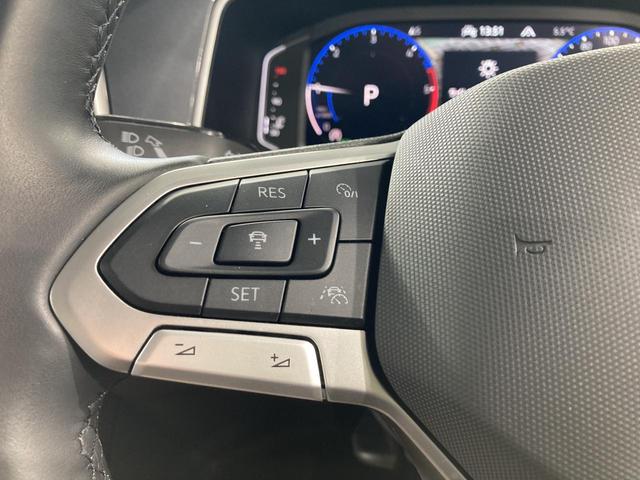 T-ロック TDI スタイル IQライト トラベルアシスト パワーテールゲート デジタルメーター ナビ バックカメラ レーンアシスト スマートキー オートホールド エレクトロニックパーキング 認定中古車(7枚目)