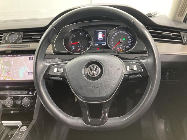 パサートヴァリアント ＴＤＩエレガンスライン　ナビ　バックカメラ　パワーテールゲート　ＡＣＣ　ＬＥＤヘッドライト　シートヒーター　コーナーセンサー　フロントアシスト　レーンアシスト　オートホールド　認定中古車（4枚目）