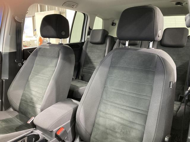 ���i�K�����̎蓮�V�[�g�͏Փˈ��S�����l���A���N���C�j���O���_�C�������ɂ��Ă���܂��B��������Ԏp���ɂ���ĉ^�]�̂��₷���ƁA������̍ۂɏ���ی�\�͂��ő���ɍ��߂܂��B