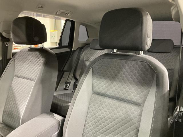 ���i�K�����̎蓮�V�[�g�͏Փˈ��S�����l���A���N���C�j���O���_�C�������ɂ��Ă���܂��B��������Ԏp���ɂ���ĉ^�]�̂��₷���ƁA������̍ۂɏ���ی�\�͂��ő���ɍ��߂܂��B