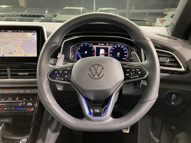 �֐����̐V�f�U�C���������ꂽ�ߖ����ȃV���[���[���ƁA�P�C�Q�W�W�؁i�񓌋��h�[���P���j�̒�����W���ꂪ���݂��ꂽ�ő勉�X�܂ł��I