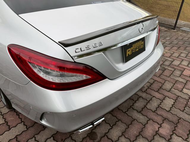 CLSクラス CLS63 S カーボンパッケージ サンルーフ ETC スマートキー クルーズコントロール バックカメラ 電動トランク パワーシート AMGレッドキャリパー カーボンPKG専用パーツ 革シート(14枚目)