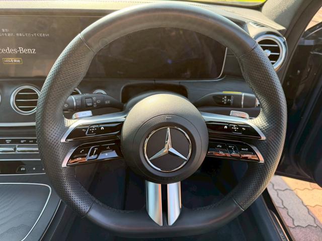 Ｅクラスステーションワゴン Ｅ２２０ｄ　ステーションワゴン　スポーツ　ＡＭＧラインインテリアＰＫＧ　エクスクルーシブＰＫＧ　レーダーセーフティーＰＫＧ　パノラミックスライディングルーフ　ブルメスタサウンド　ヘッドアップディスプレイ　ナッパレザーシート　パワーバックゲート（17枚目）