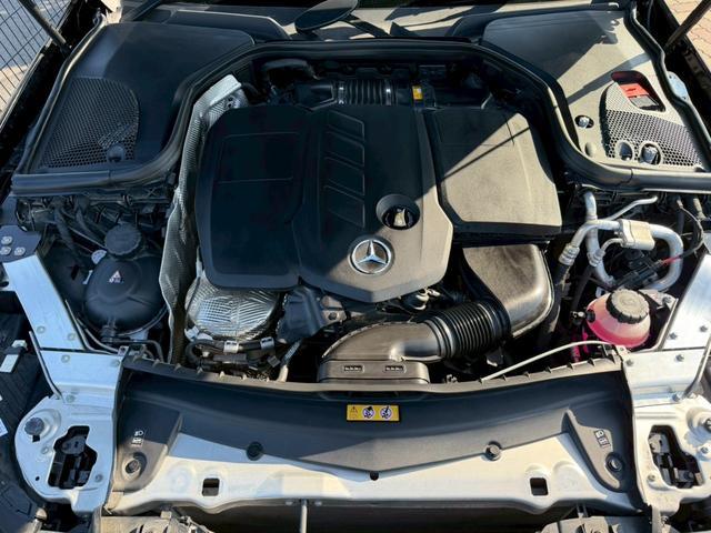 Ｅクラスステーションワゴン Ｅ２２０ｄ　ステーションワゴン　スポーツ　ＡＭＧラインインテリアＰＫＧ　エクスクルーシブＰＫＧ　レーダーセーフティーＰＫＧ　パノラミックスライディングルーフ　ブルメスタサウンド　ヘッドアップディスプレイ　ナッパレザーシート　パワーバックゲート（33枚目）