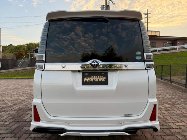 ヴォクシー ZS 煌II ZS 煌II モデリスタエアロ 純正10インチナビ Bluetoothオーディオ DVD再生 フルセグ バックカメラ クルーズコントロール 両側パワースライド LEDヘッドライト(7枚目)