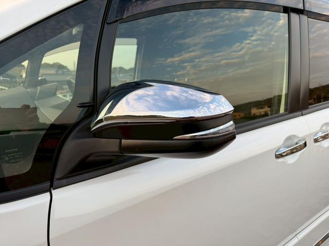 ヴォクシー ZS 煌II ZS 煌II モデリスタエアロ 純正10インチナビ Bluetoothオーディオ DVD再生 フルセグ バックカメラ クルーズコントロール 両側パワースライド LEDヘッドライト(12枚目)