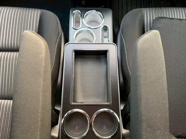 ヴォクシー ZS 煌II ZS 煌II モデリスタエアロ 純正10インチナビ Bluetoothオーディオ DVD再生 フルセグ バックカメラ クルーズコントロール 両側パワースライド LEDヘッドライト(16枚目)