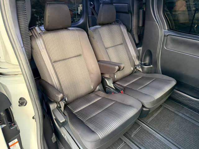 ヴォクシー ZS 煌II ZS 煌II モデリスタエアロ 純正10インチナビ Bluetoothオーディオ DVD再生 フルセグ バックカメラ クルーズコントロール 両側パワースライド LEDヘッドライト(19枚目)