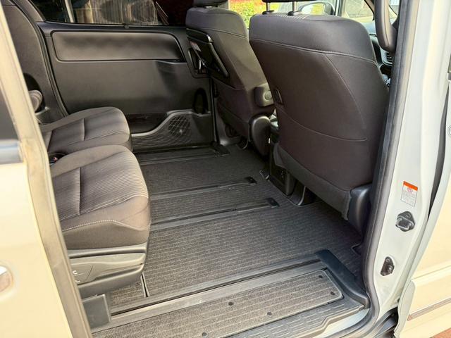 ヴォクシー ZS 煌II ZS 煌II モデリスタエアロ 純正10インチナビ Bluetoothオーディオ DVD再生 フルセグ バックカメラ クルーズコントロール 両側パワースライド LEDヘッドライト(20枚目)