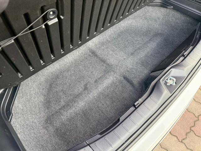 ヴォクシー ZS 煌II ZS 煌II モデリスタエアロ 純正10インチナビ Bluetoothオーディオ DVD再生 フルセグ バックカメラ クルーズコントロール 両側パワースライド LEDヘッドライト(24枚目)