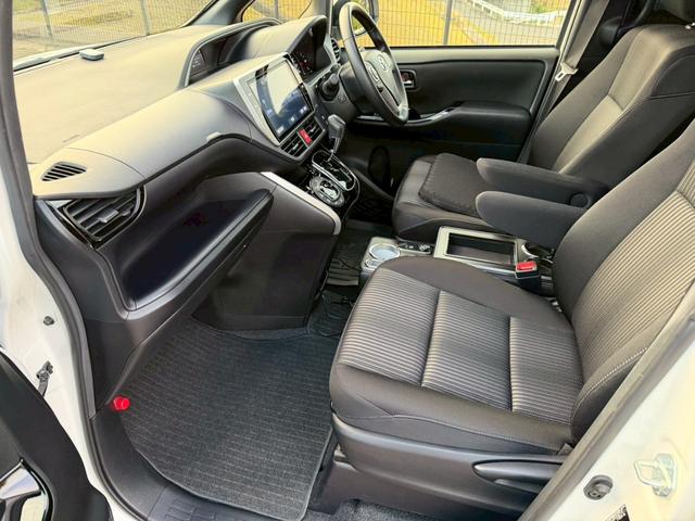 ヴォクシー ZS 煌II ZS 煌II モデリスタエアロ 純正10インチナビ Bluetoothオーディオ DVD再生 フルセグ バックカメラ クルーズコントロール 両側パワースライド LEDヘッドライト(27枚目)