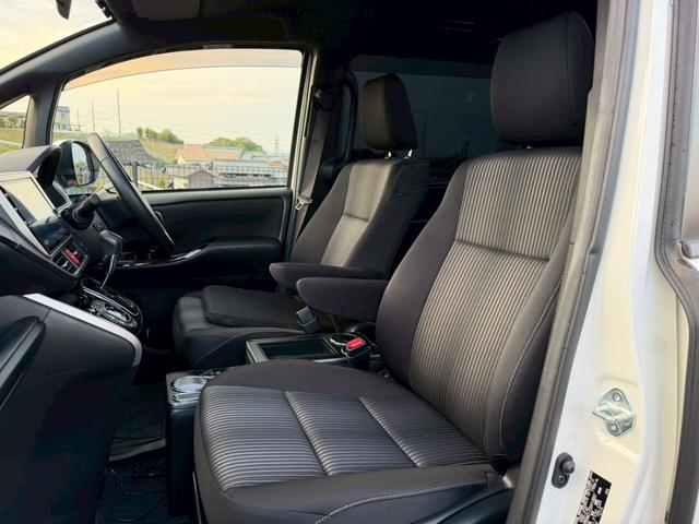 ヴォクシー ZS 煌II ZS 煌II モデリスタエアロ 純正10インチナビ Bluetoothオーディオ DVD再生 フルセグ バックカメラ クルーズコントロール 両側パワースライド LEDヘッドライト(28枚目)