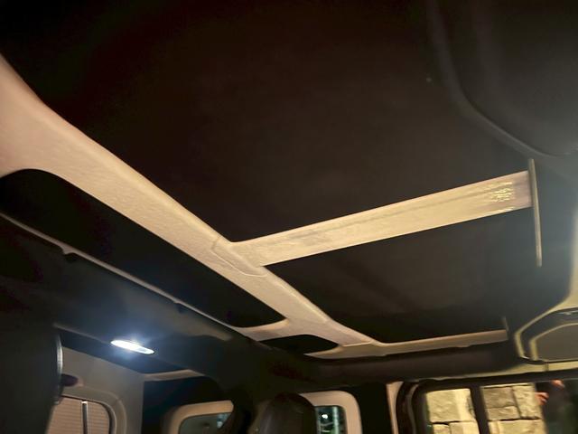 ジープ・ラングラーアンリミテッド サハラ ローンチエディション サハラ ローンチエディション(5名)(39枚目)