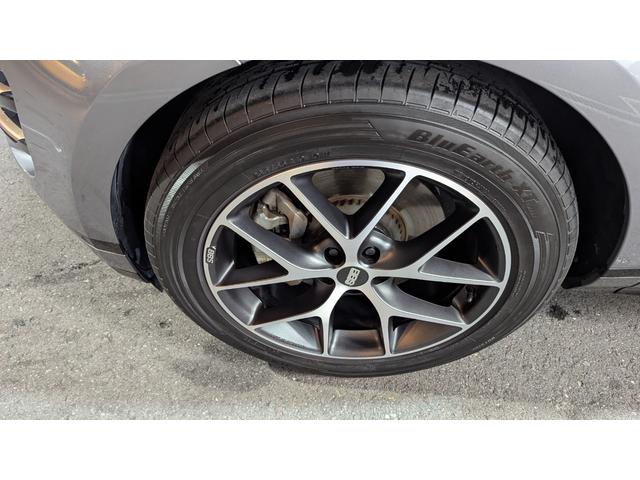 レンジローバーイヴォーク 　ＲダイナミックＳ　★ローダウン★ワイドトレッドスペーサー２５ｍｍ★ＢＢＳホイール☆セルモーター交換済み☆微粒子センサー交換済み（33枚目）