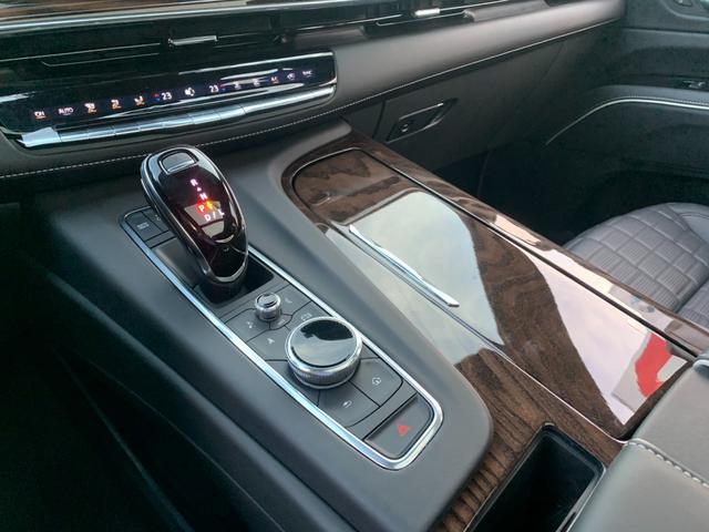 プラチナム　１オナ　黒革　シートヒーター・クーラー　電動シート　電動リアゲート　電動ステップ　パノラマルーフ　Ａｐｐｌｅｃａｒｐｌａｙ　アダプティブクルーズコントロール　ブラインドスポットモニター　ＬＥＤヘッド(42枚目)