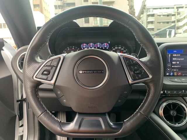 シボレーカマロ ＳＳ　ワンオーナー　ディーラー車　黒革　シートヒーター・クーラー　電動シート　ＡｐｐｌｅＣａｒＰｌａｙ　デジタルインナーミラー　バックカメラ　クルーズコントロール　ブラインドスポットモニター　ＬＥＤライト（75枚目）