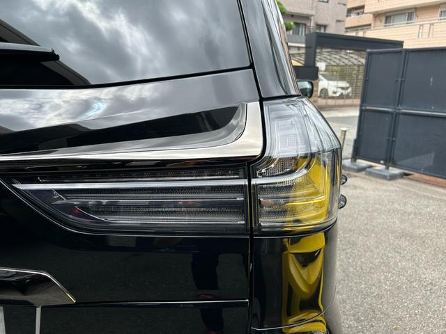 ＬＸ ＬＸ５７０　黒革　モデリスタエアロ　２４インチＷＡＬＤホイール　サンルーフ　エアサス　電動リアゲート　シートヒーター・クーラー　純正ナビ・地デジ　ヘッドアップディスプレイ　３６０カメラ　ブラインドスポットモニター（27枚目）