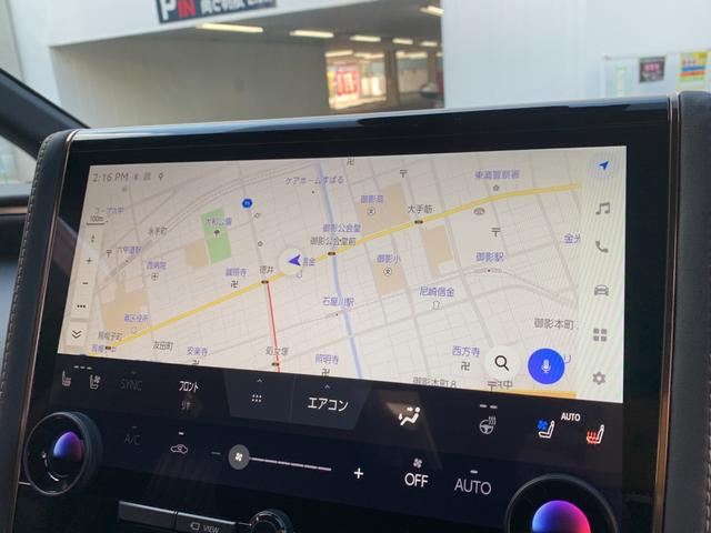 アルファード Ｚ　ワンオーナ　黒革　シートヒーター・クーラ　ユニバーサルステップ　純正ナビ　地デジ　ＡｐｐｌｅＣａｒＰｌａｙ　パノラミックビューモニター　置くだけ充電　電動リアゲート　ＢＳＭ　寒冷地仕様　ＥＴＣ　ＬＥＤ（14枚目）