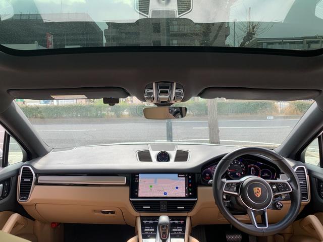 カイエンクーペ カイエンクーペ　プラチナエディション　ワンオーナ　ベージュ革　シートヒーター　スポーツクロノ　ＢＯＳＥサウンド　ＡｐｐｌｅＣａｒＰｌａｙ　純正ナビ　パノラマルーフ　全方位カメラ　電動リアゲート　ＰＤＬＳ　８ＷＡＹ電動シート　ＥＴＣ（32枚目）