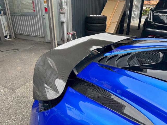 ７２０Ｓ 　パフォーマンス／フルラッピング／元色グレイシャーホワイト／正規Ｄ車／カーボンエクステリア／カーボンインテリア／全方位カメラ／Ｆリフター／クルーズコントロール／Ｂｏｗｅｒｓ＆Ｗｉｌｋｉｎｓ／鍛造ホイール（17枚目）