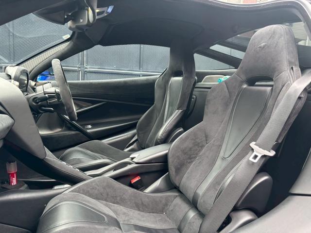 ７２０Ｓ 　パフォーマンス／フルラッピング／元色グレイシャーホワイト／正規Ｄ車／カーボンエクステリア／カーボンインテリア／全方位カメラ／Ｆリフター／クルーズコントロール／Ｂｏｗｅｒｓ＆Ｗｉｌｋｉｎｓ／鍛造ホイール（23枚目）