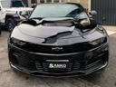 シボレーカマロ ＳＳ　ディーラ車　１オーナ　黒赤レザー　ＡｐｐｌｅＣａｒＰｌａｙ　クラウドナビ　バックモニター　デジタルインナミラー　パドルシフト　電動シート　シートヒータ　シートエアコン　ＬＥＤ　ブラインドスポットモニタ（5枚目）