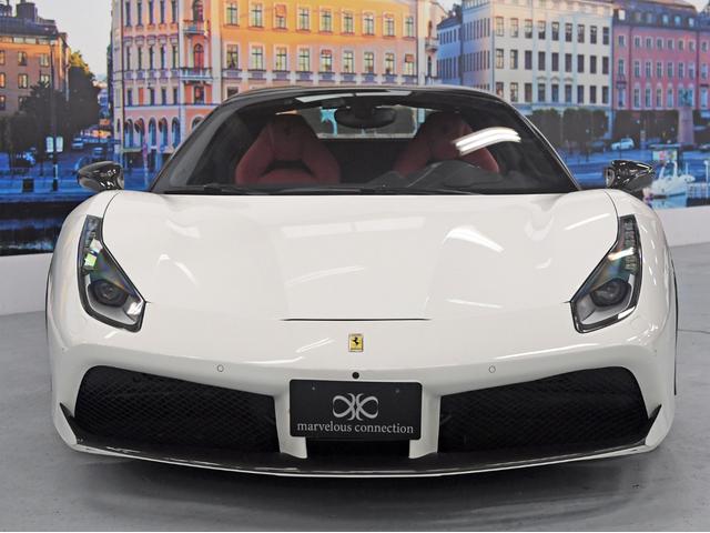 ４８８スパイダー ベースグレード　Ｂ　ポストトリムカーボンファイバー　キャバリーノヘッドレストステッチ　チタニウムエクゾーストパイプ　フロント／リヤパーキングカメラ／センサー（53枚目）