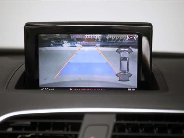 Q3 2.0TFSIクワトロ170PS Sトロニック 4WD 障害物センサー ルーフレール ETC HDDナビ バックカメラ 過給器設定モデル ディスプレイオーディオ 頸部衝撃緩和ヘッドレスト(25枚目)