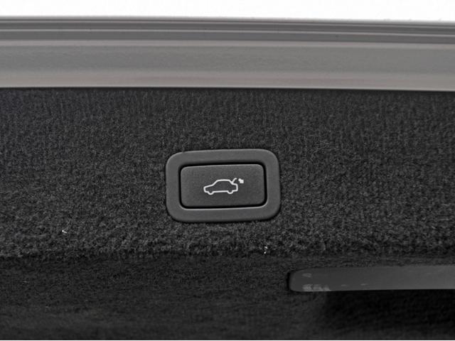 V70 T4 SE ルーフレール 革シート シートヒーター ドライブレコーダー HDDナビ 頸部衝撃緩和ヘッドレスト パワーシート ミュージックサーバー(2枚目)