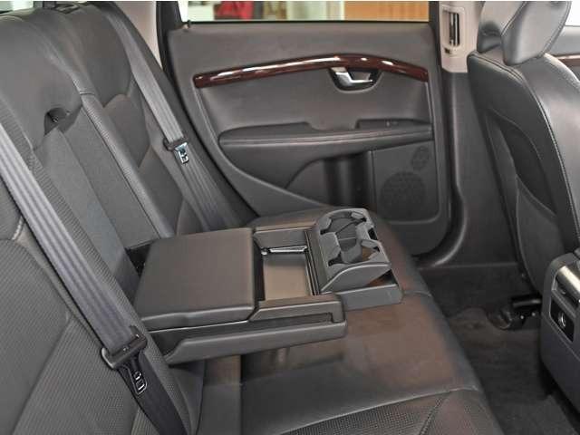 V70 T4 SE ルーフレール 革シート シートヒーター ドライブレコーダー HDDナビ 頸部衝撃緩和ヘッドレスト パワーシート ミュージックサーバー(53枚目)