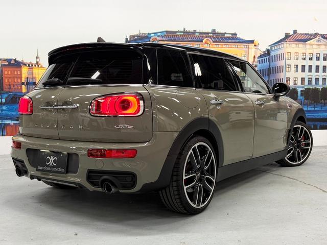 MINI ジョンクーパーワークス クラブマン 4WD 黒革 マルチディスプレイメーター 純正ナビ バックカメラ ACC ヘッドアップディスプレイ ユニオンジャックテール ETC パワーシート フロントシートヒーター パドルシフト(3枚目)